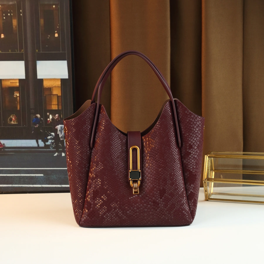 Gradient Snake Print Bucket Bag