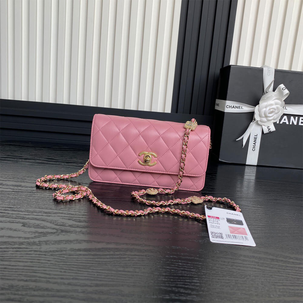 Clutch With Chain