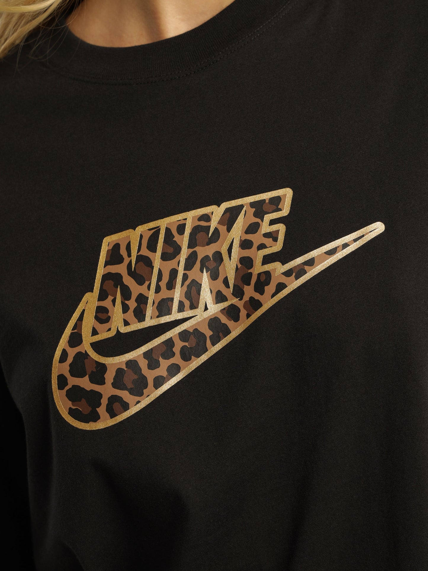 Sportswear T-Shirt