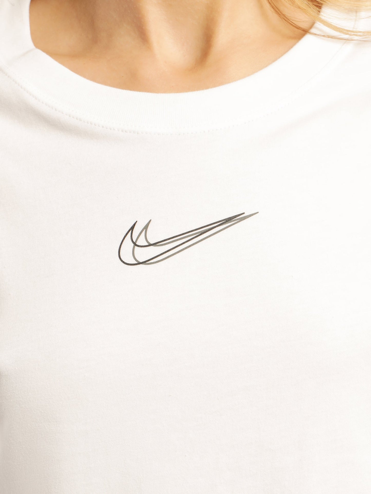 Nike Sportswear Crop Short Sleeve T-Shirt