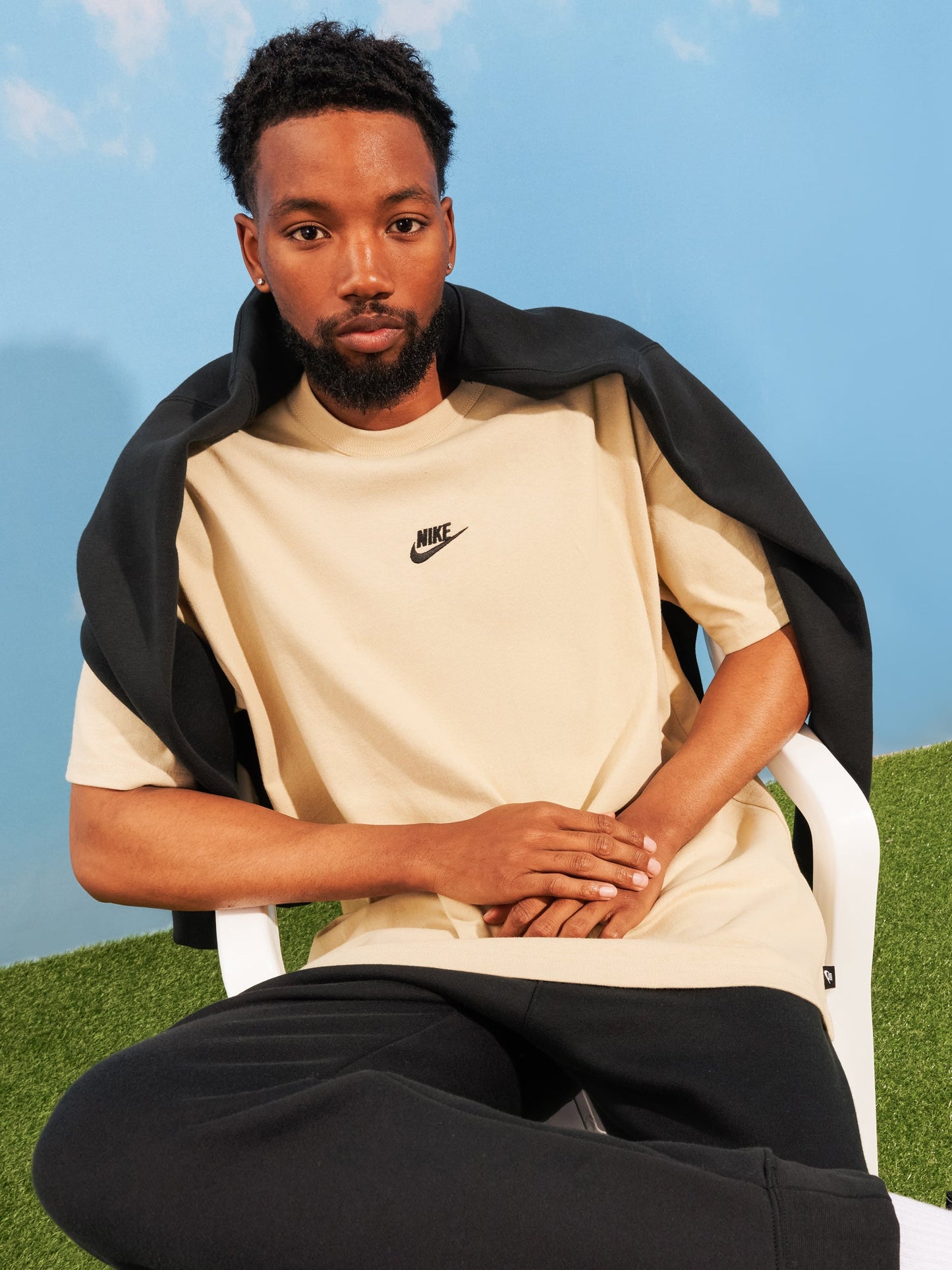 Sportswear Premium Essentials Sustainable T-Shirt