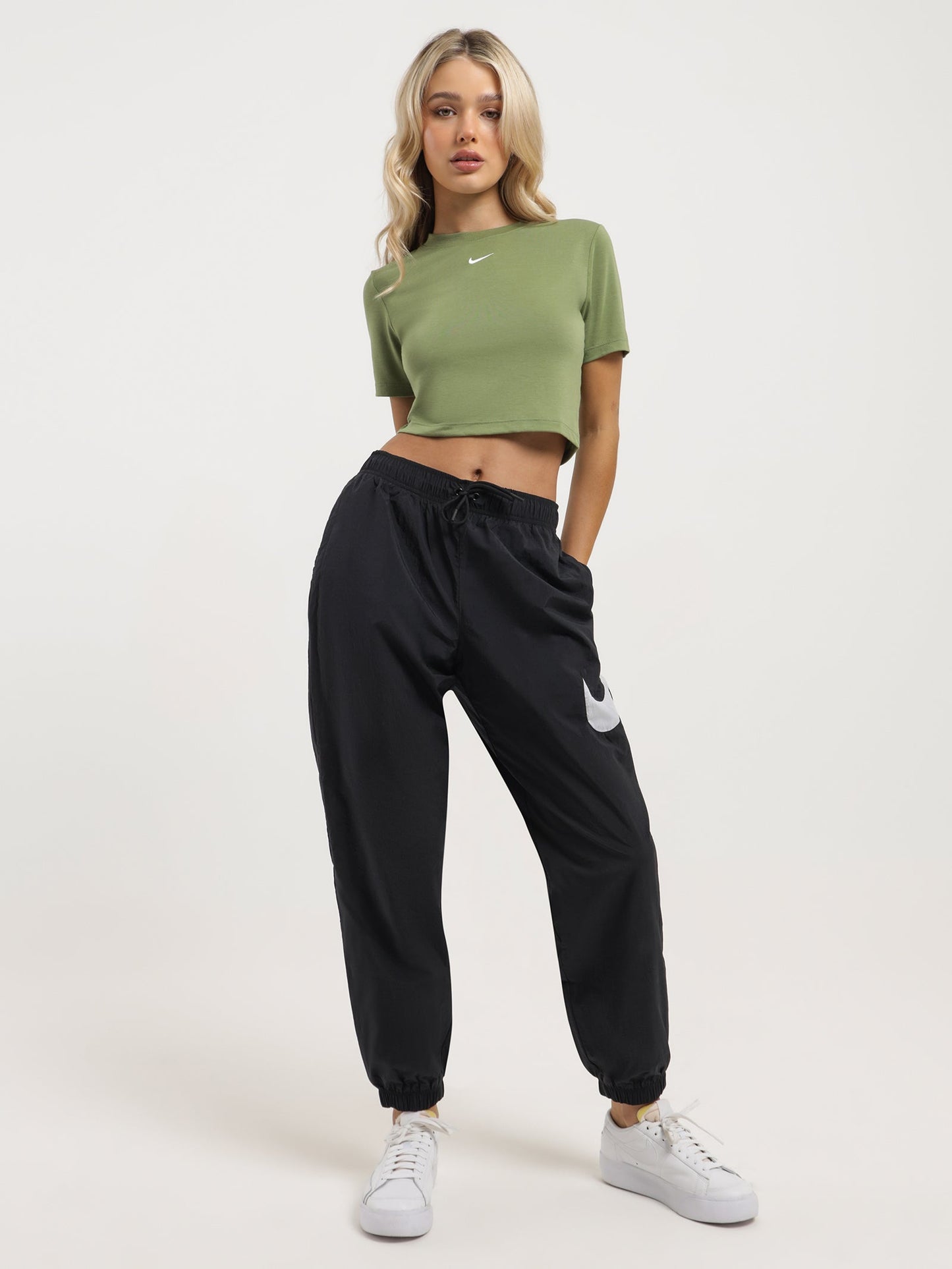 Sportswear Essential Crop T-Shirt