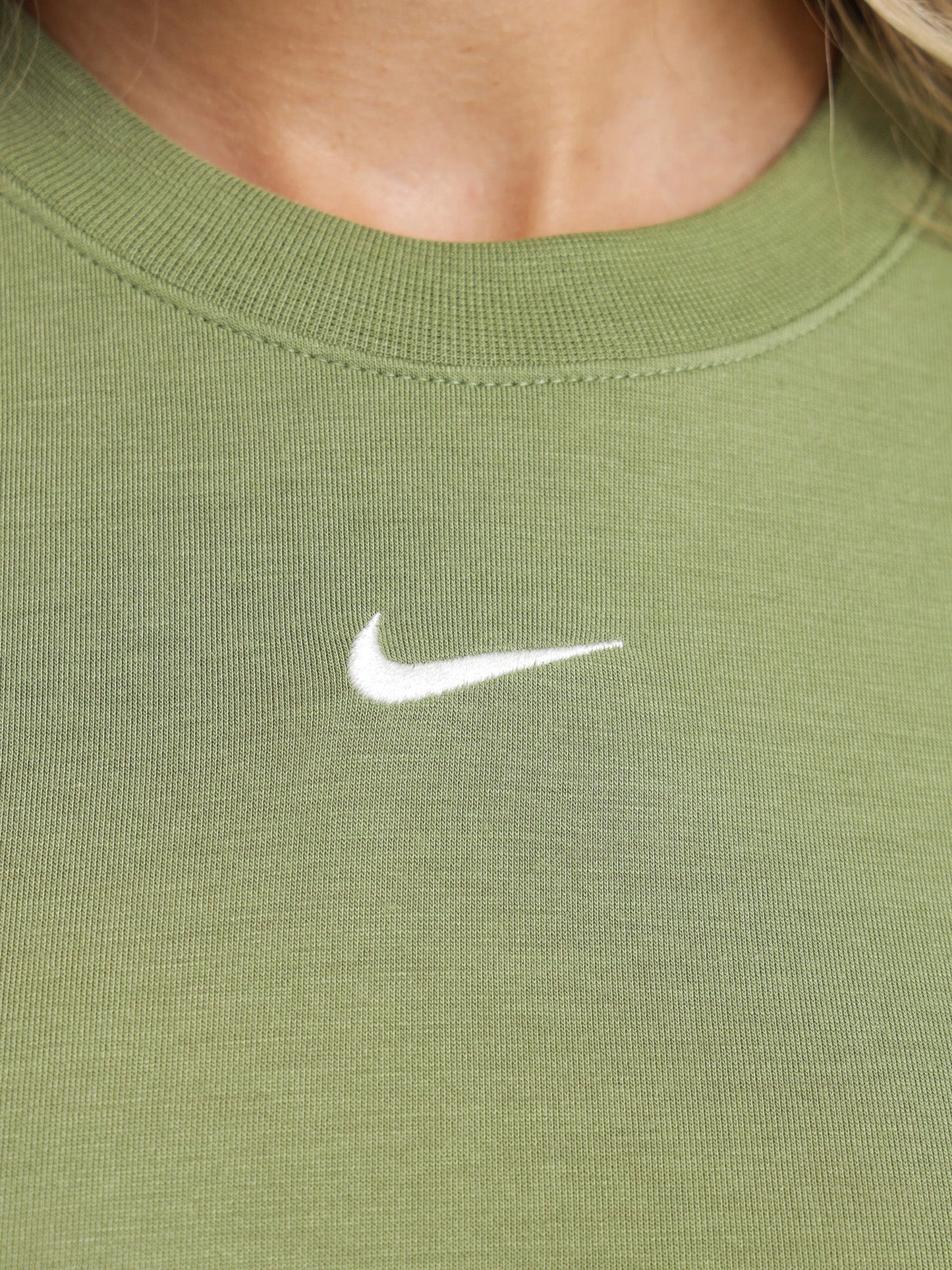 Sportswear Essential Crop T-Shirt