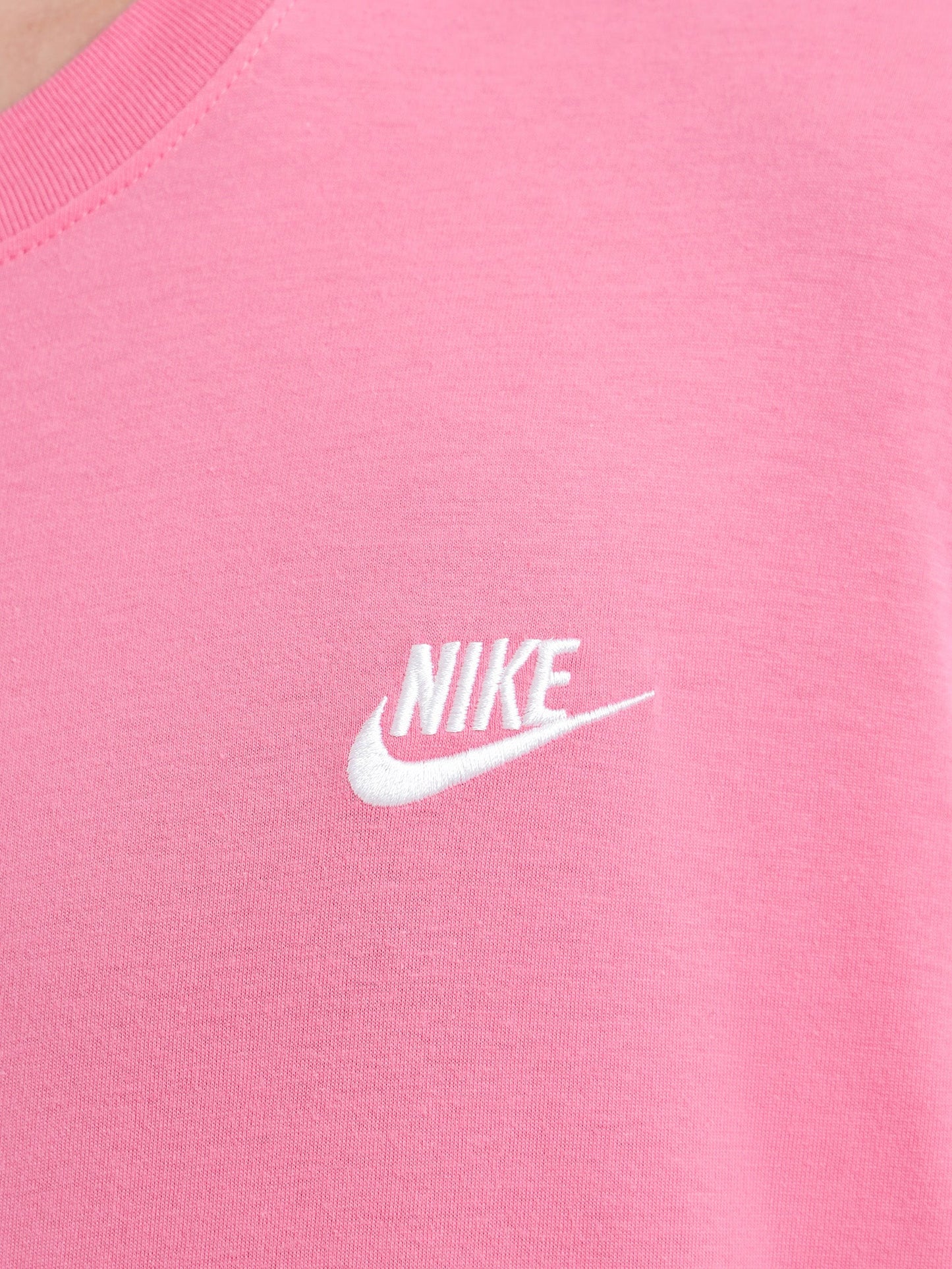 Sportswear Club T-Shirt