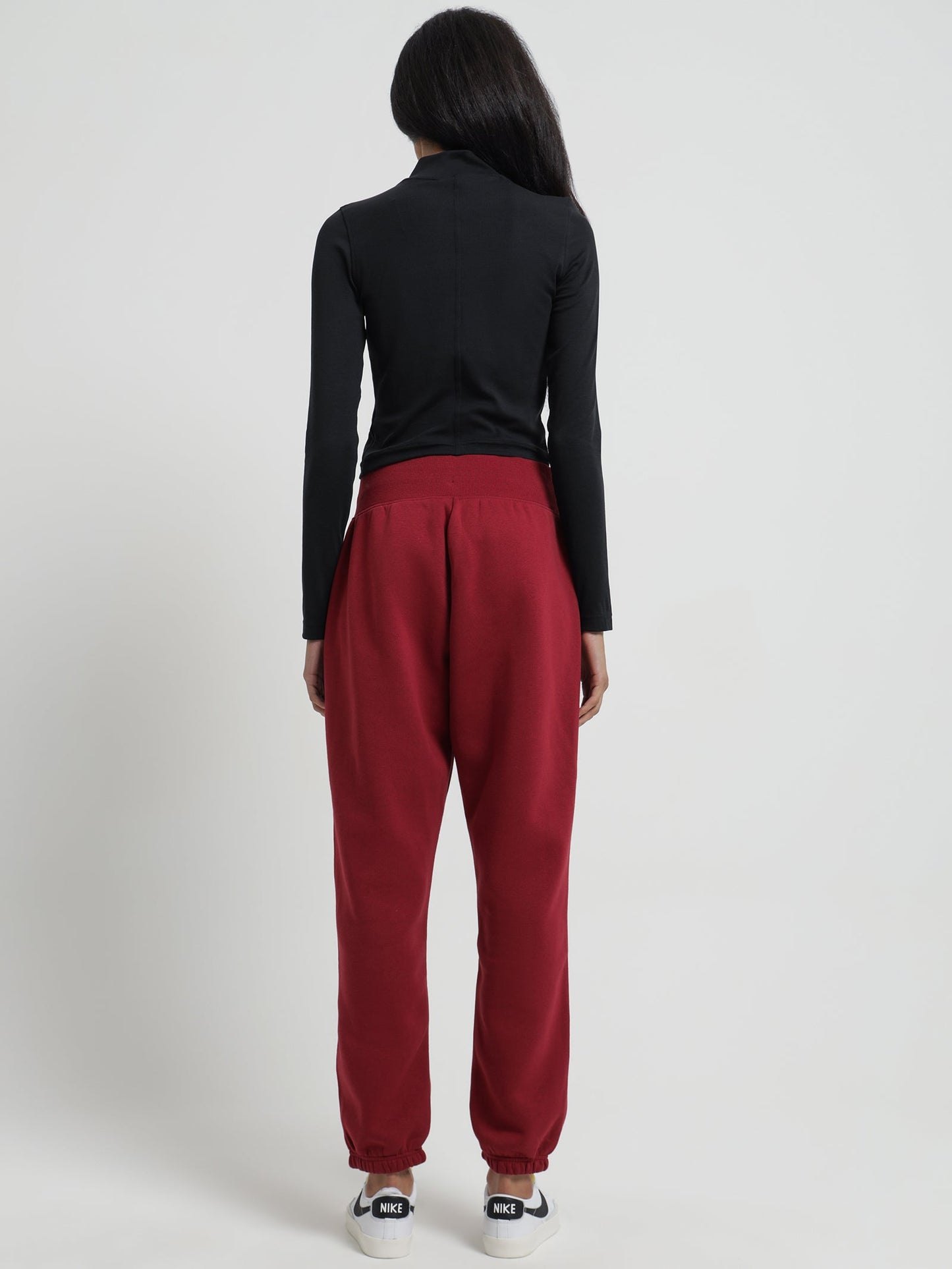 Sportswear Essentials Ribbed Mock Neck Long Sleeve Top