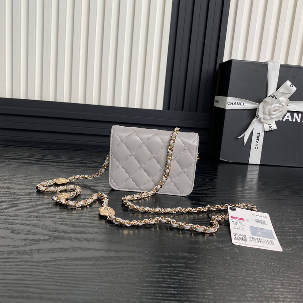 Clutch With Chain