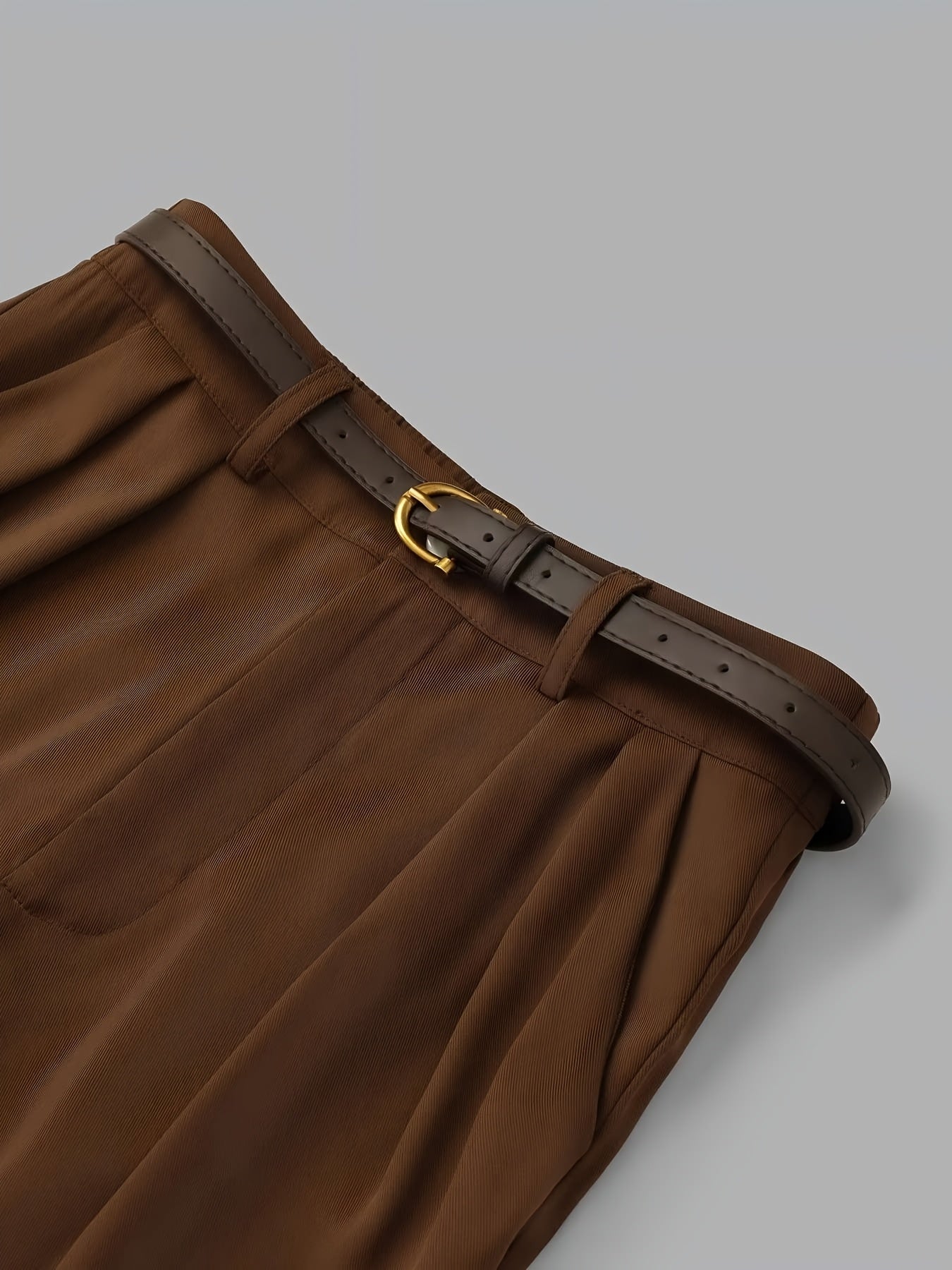 Short-Sleeve Polo Shirt And Casual Pants Outfit