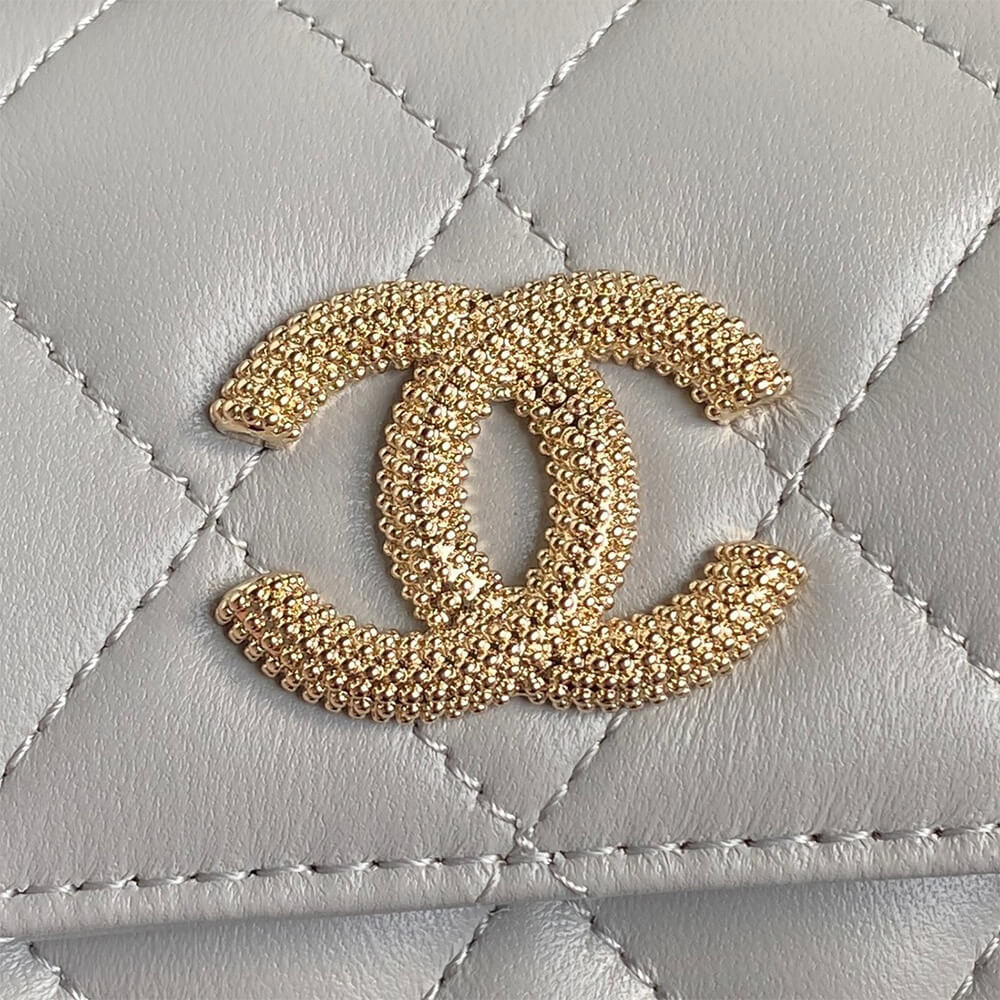 Clutch With Chain