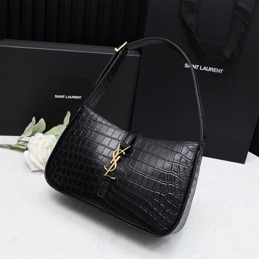 LE 5 A 7 HOBO BAG