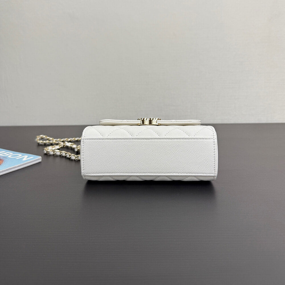 Clutch With Chain