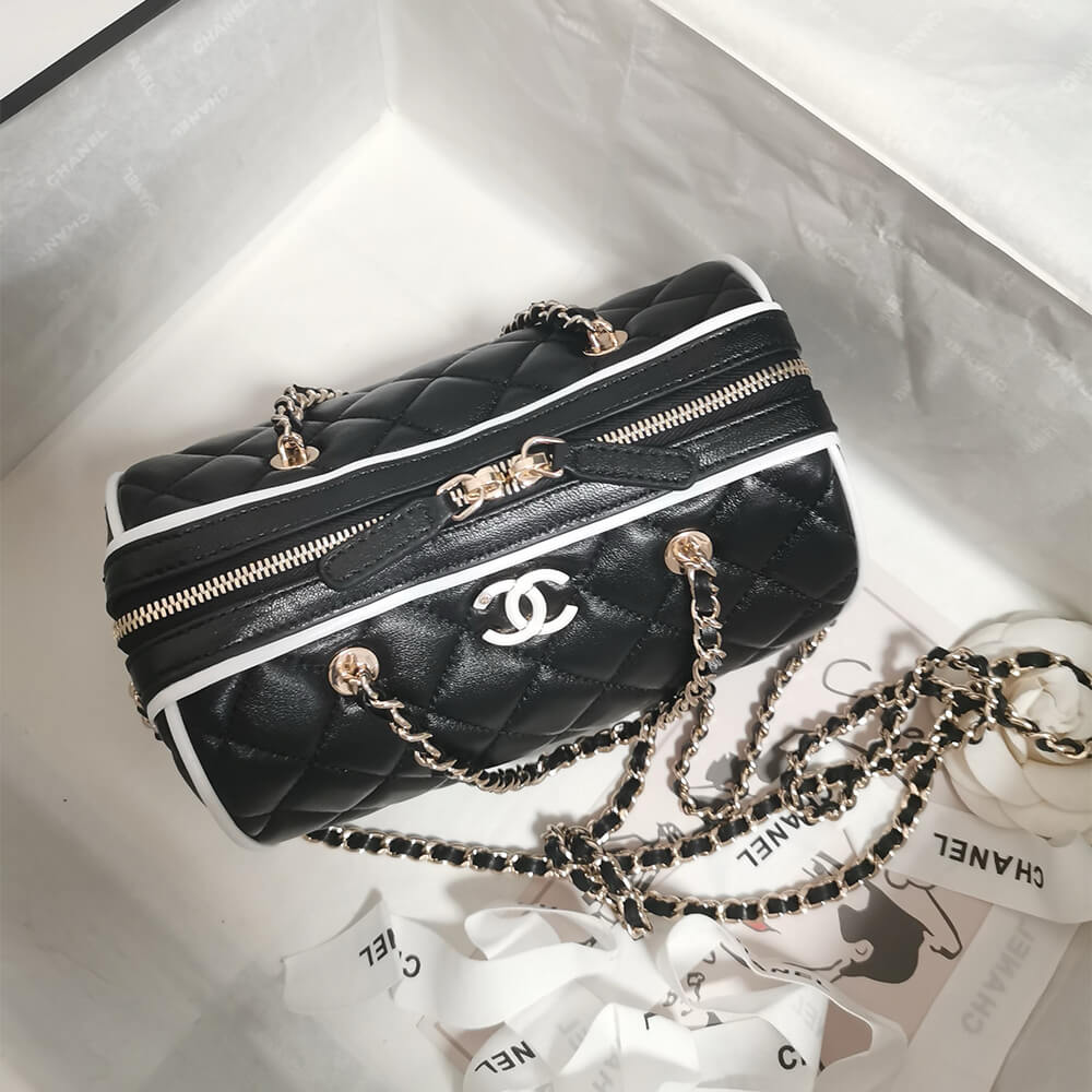 Clutch with Chain