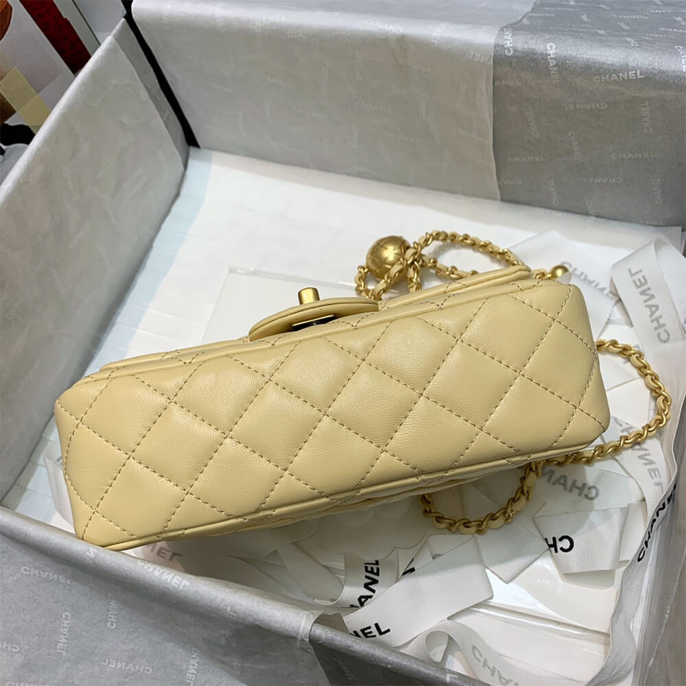 Classic Flap Shoulder Bag