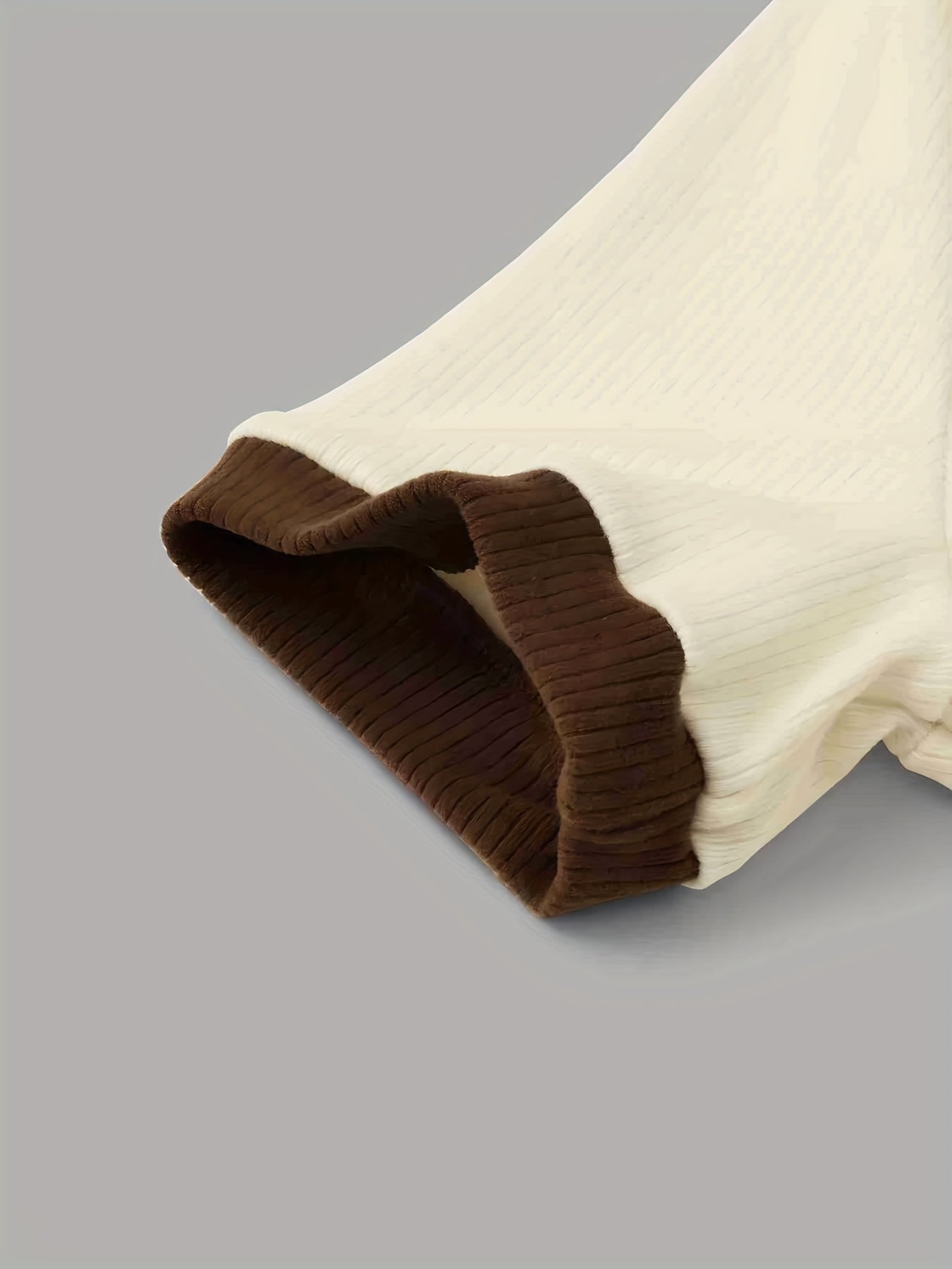 Short-Sleeve Polo Shirt And Casual Pants Outfit