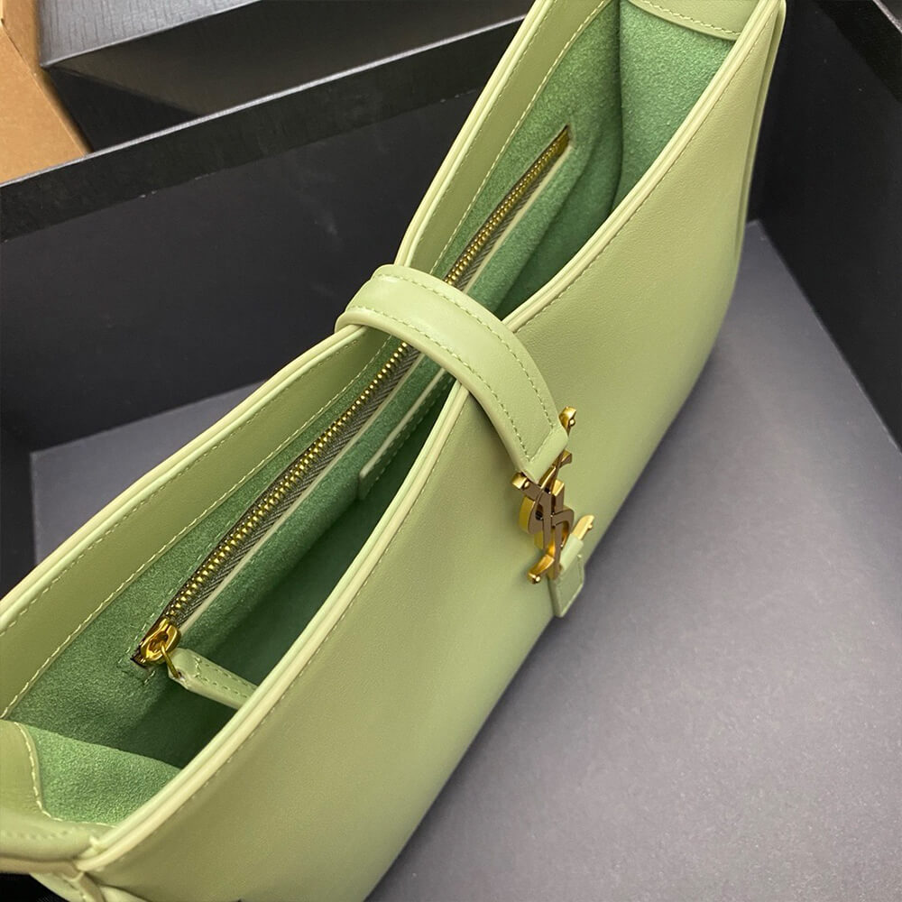 LE 5 A 7 HOBO BAG IN SMOOTH LEATHER