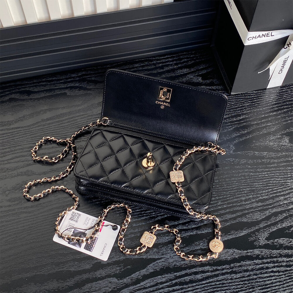 Clutch With Chain