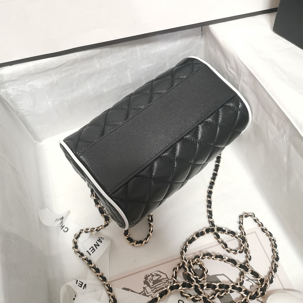 Clutch with Chain
