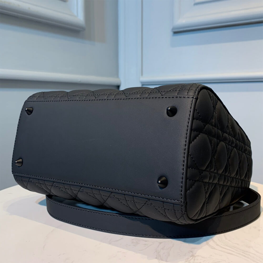 MEDIUM LADY BAG