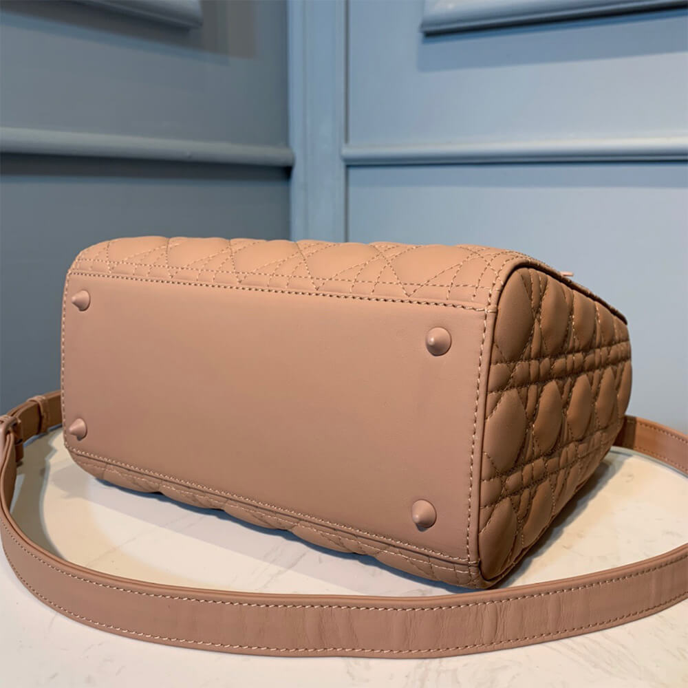 MEDIUM LADY BAG