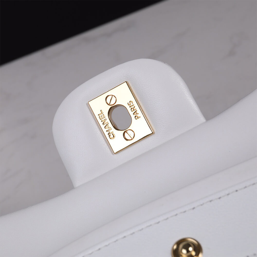 Classic Flap Medium