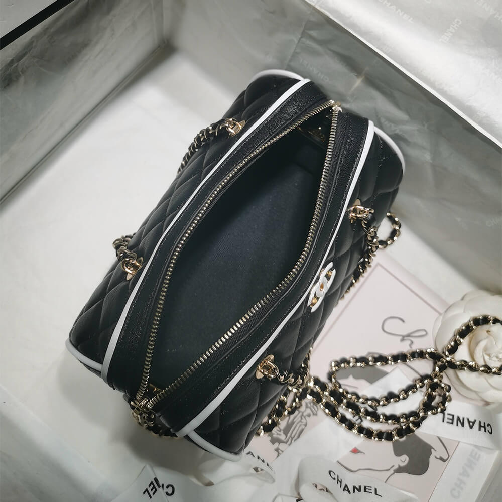 Clutch with Chain
