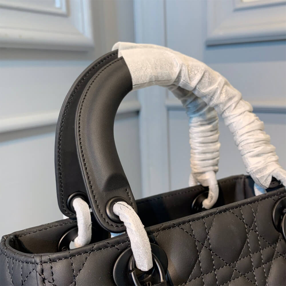 MEDIUM LADY BAG