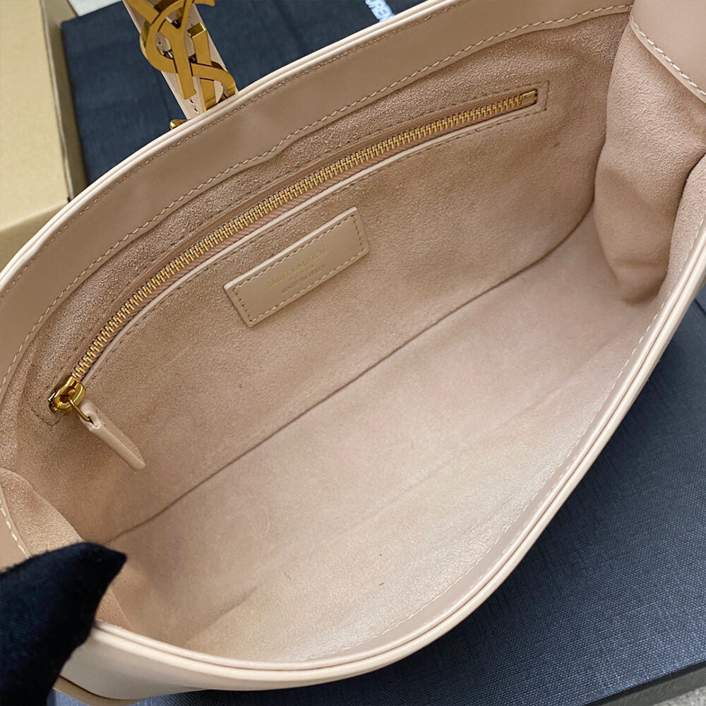 LE 5 A 7 HOBO BAG IN SMOOTH LEATHER
