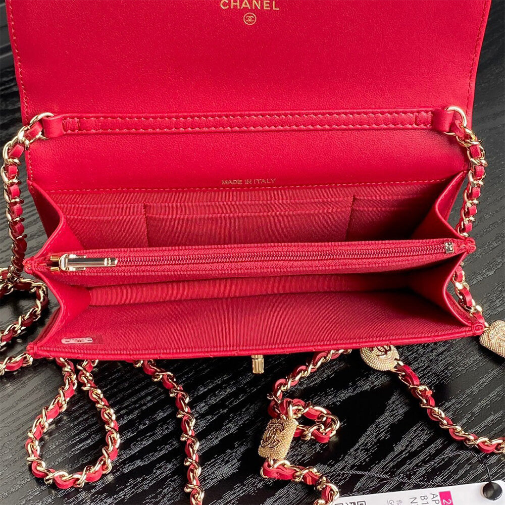 Clutch With Chain