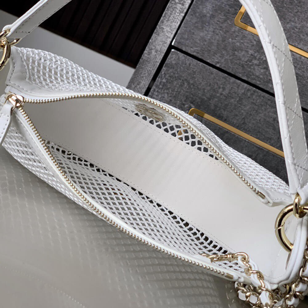 Clutch with Chain