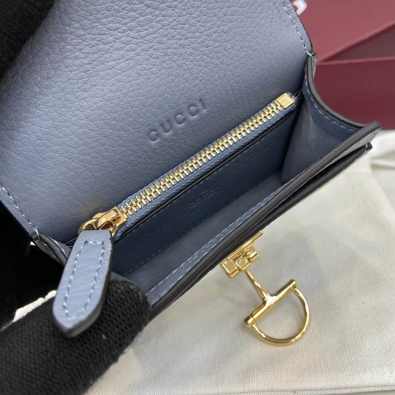 Softbit card case