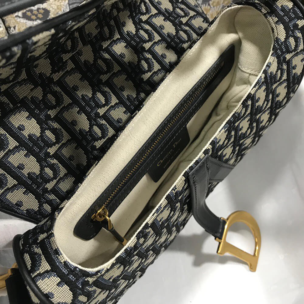 SADDLE BAG