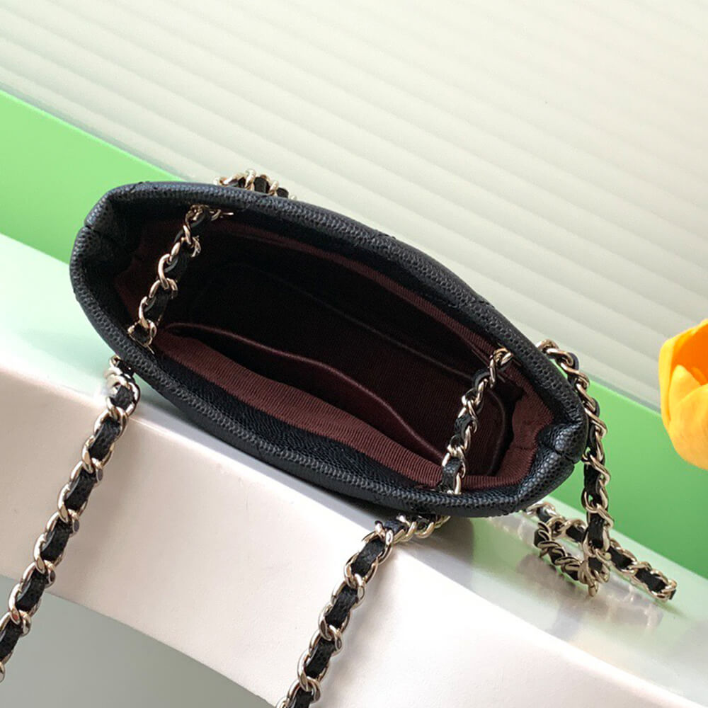 Classic Clutch with Chain