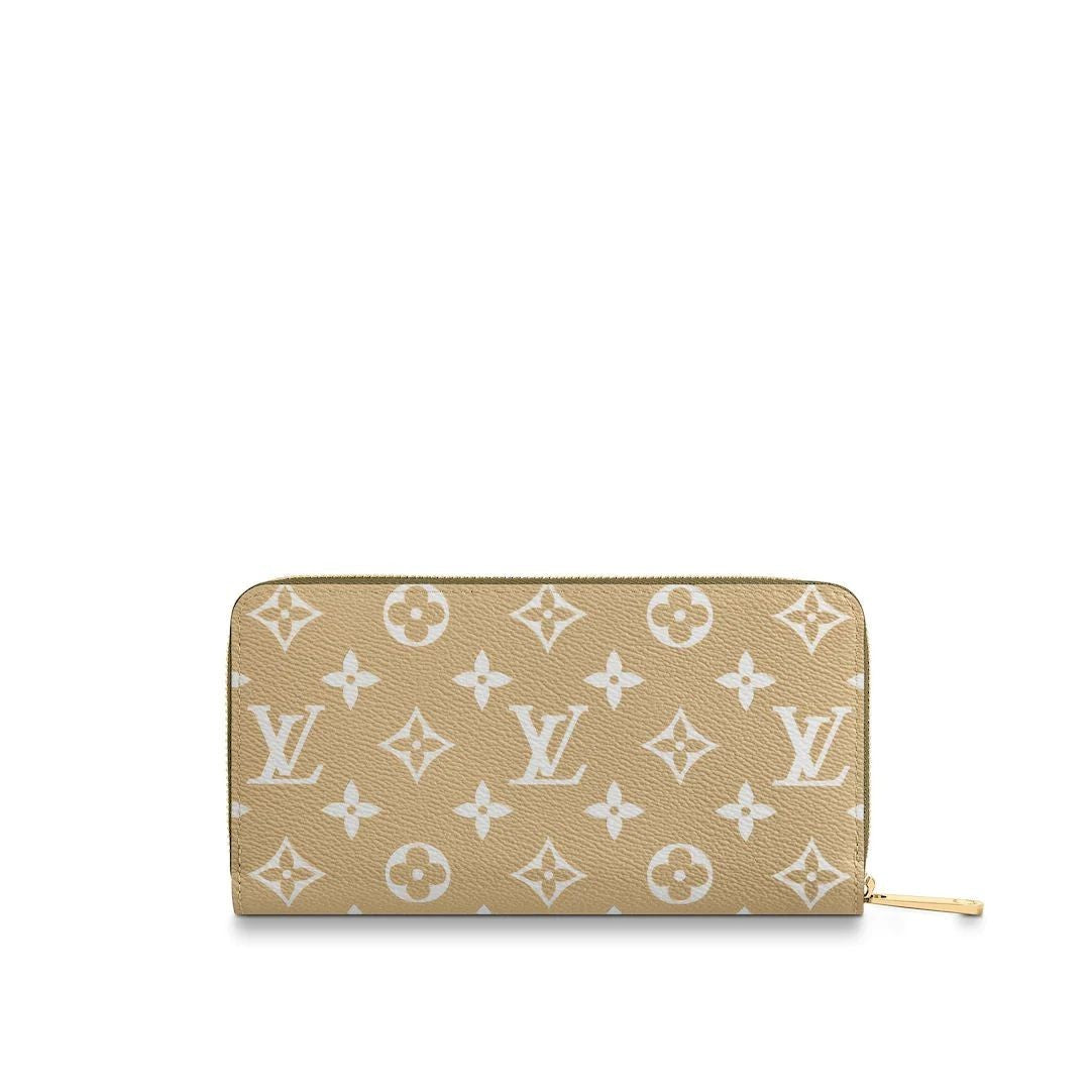 M67549 Zippy Wallet