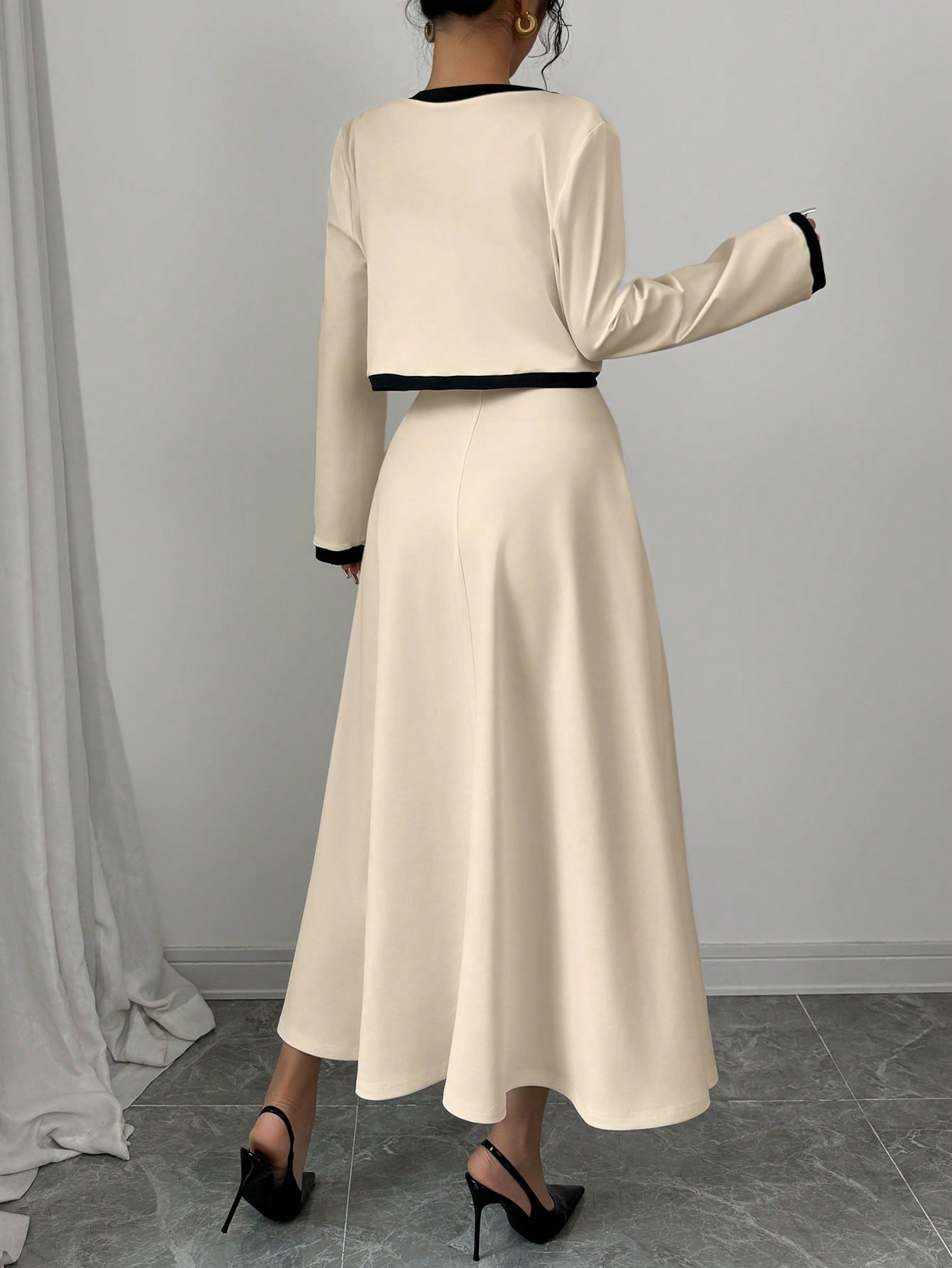 Elegant Contrast Color-Block 2-Piece Set