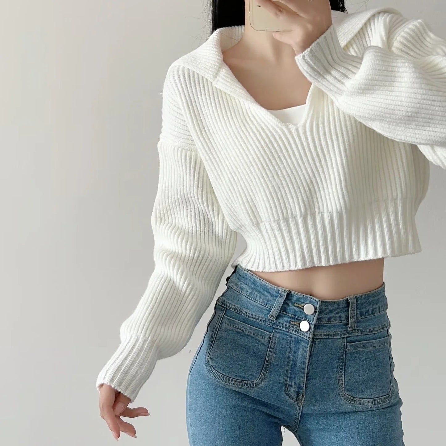 Four-Color Lapel Knit Pullover