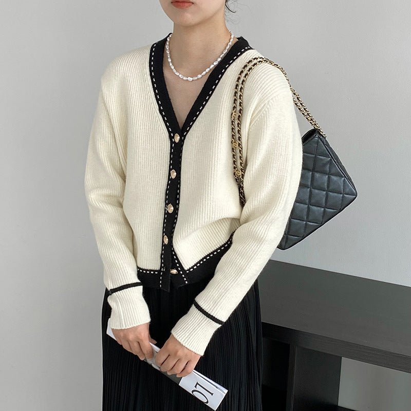 Japanese Style 2-Piece Set – Straight-Leg Pants & V-Neck Cardigan