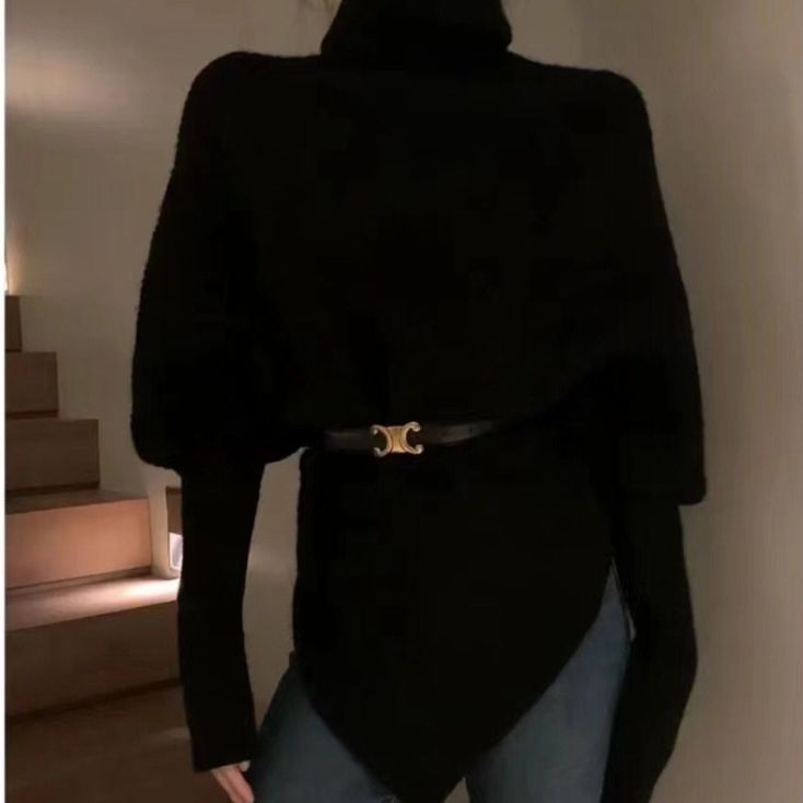 Thick Soft Waxy Irregular Turtleneck