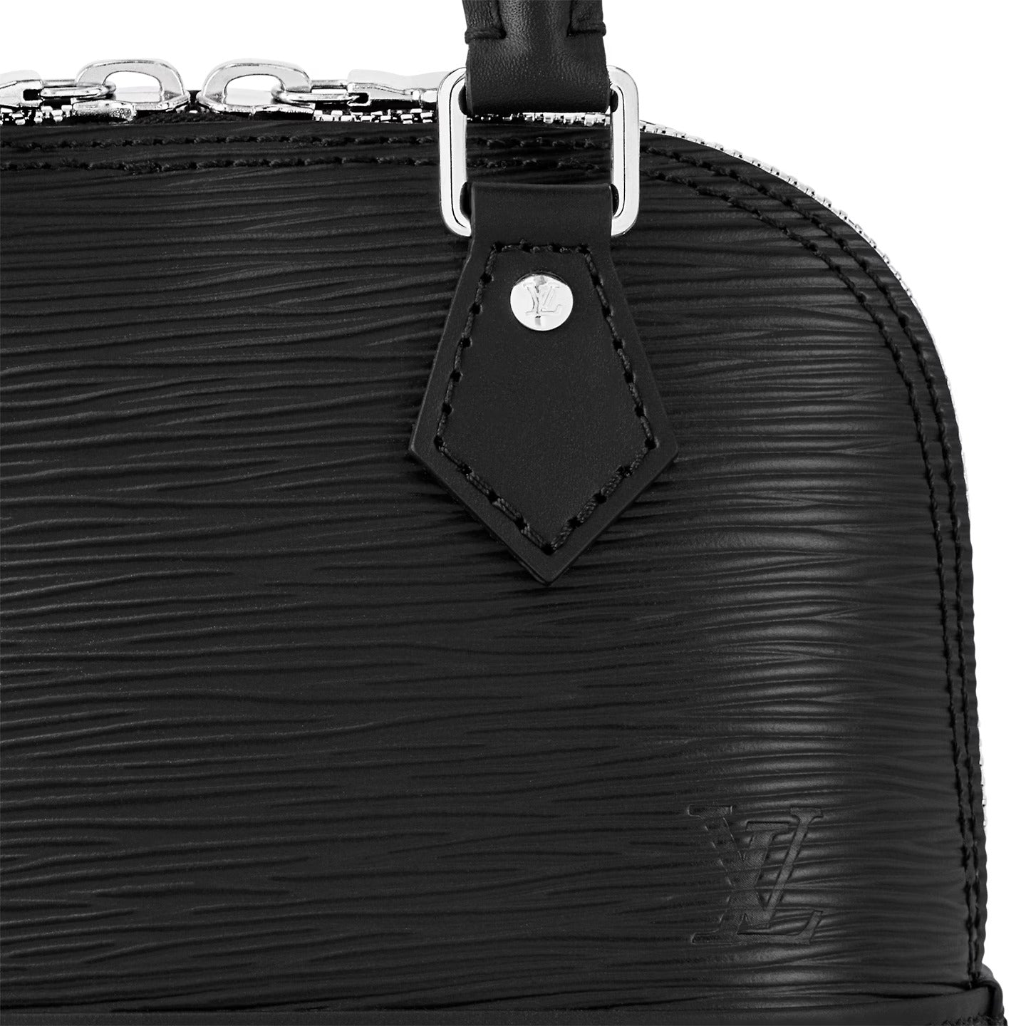 Black M81945 Nano Alma