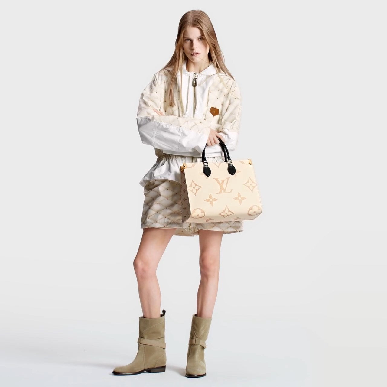 M46912 OnTheGo MM Monogram Dune