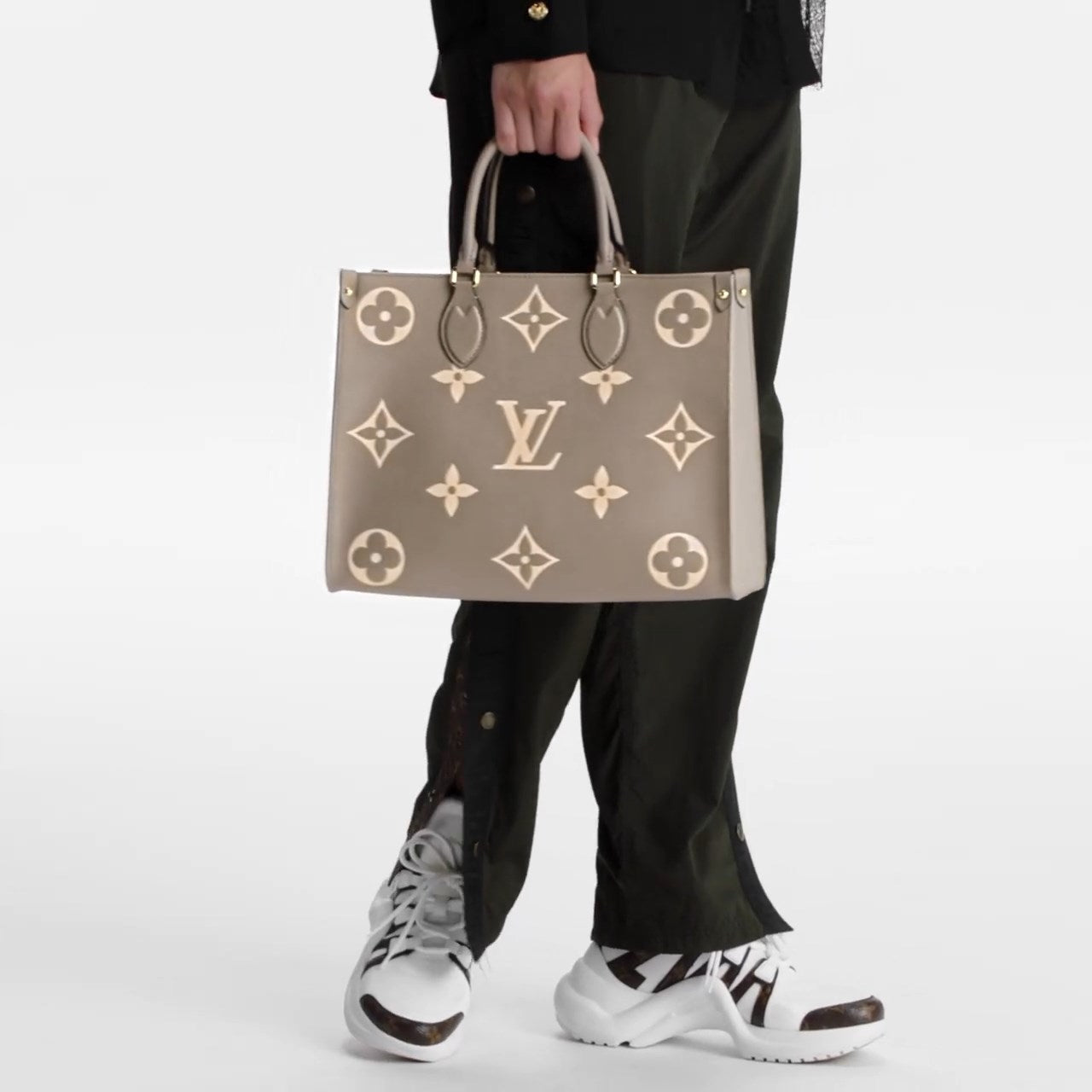 OnTheGo MM M45494 Dove Cream