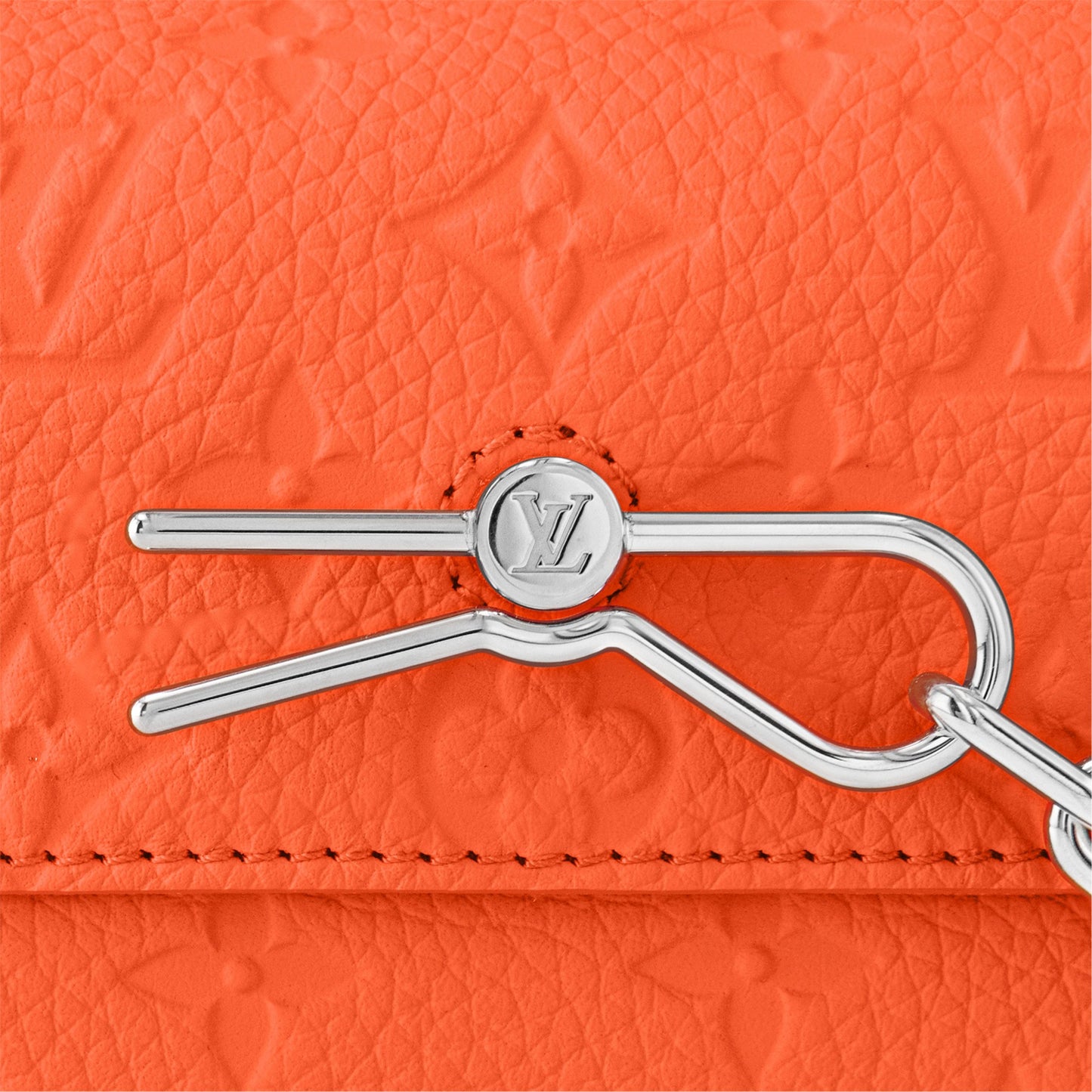 Steamer Wearable Wallet M82916 Orange