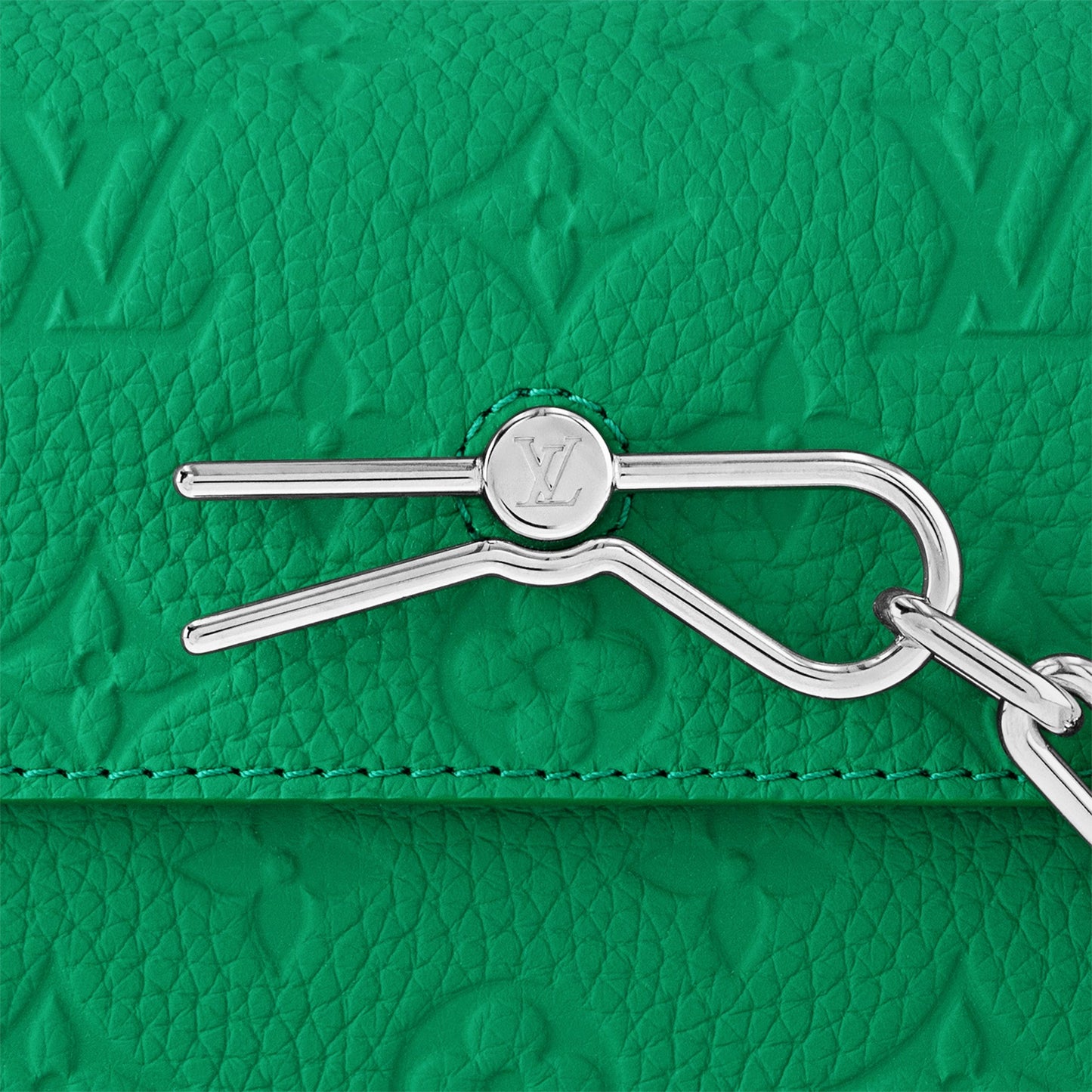Steamer Wearable Wallet M82918 Green