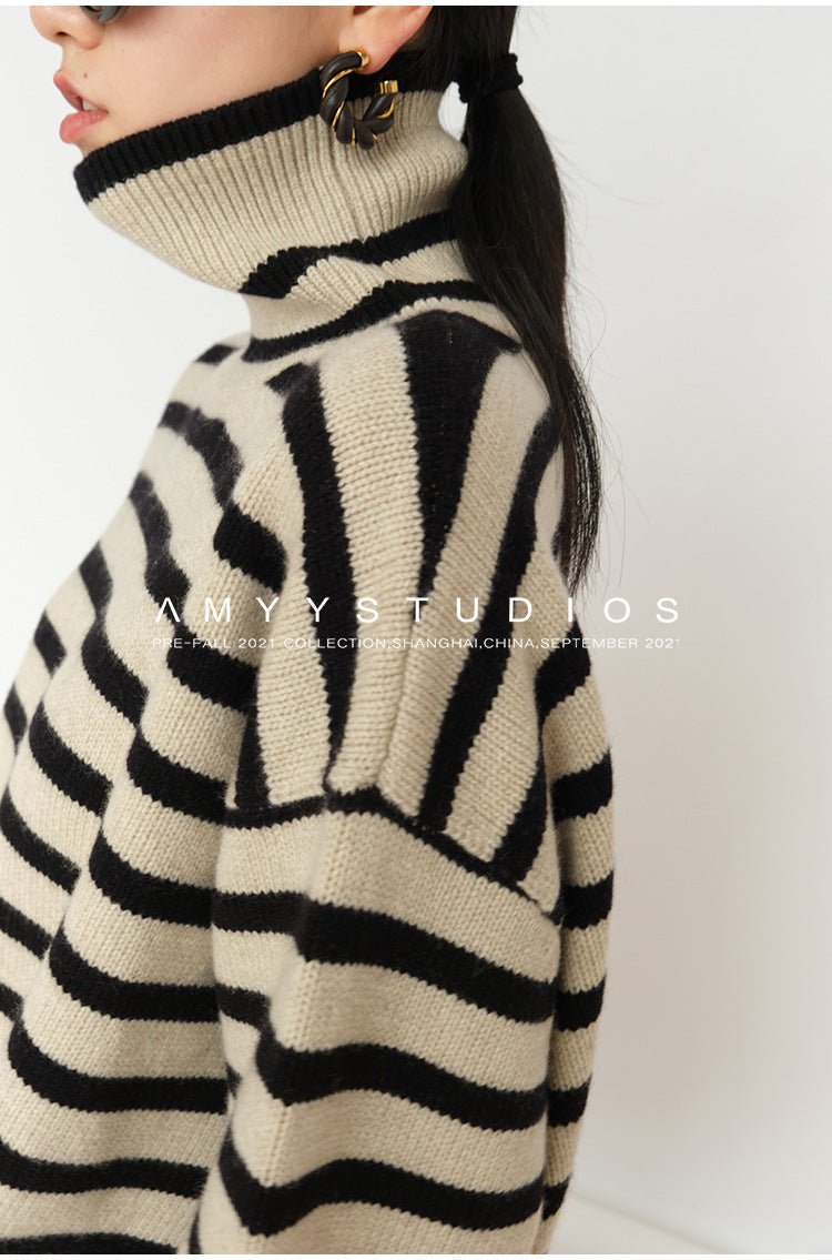 Loose Striped Turtleneck Pullover