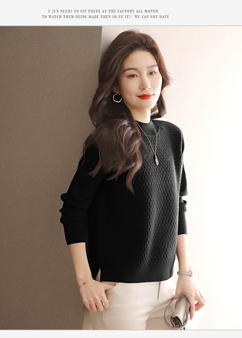 Loose Semi-Turtleneck Commuter Pullover