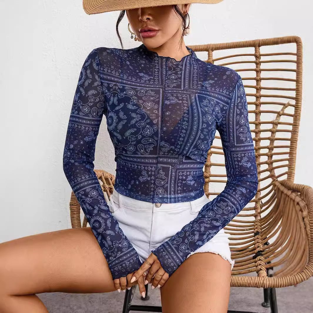 Mesh Print Stand Collar Cropped Tee