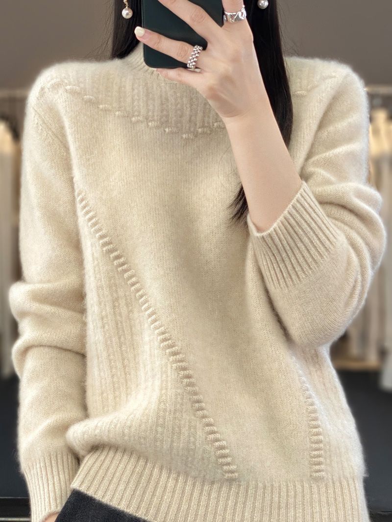 Thickened Drum Wave Mockneck Pullover