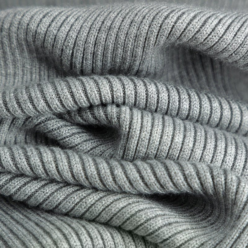 Semi-Turtleneck & Knit Hip Skirt Set