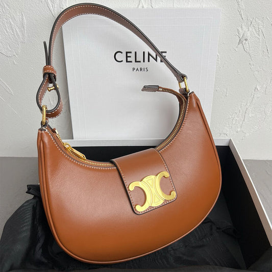MEDIUM AVA TRIOMPHE BAG in Smooth Calfskin