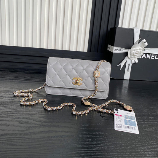 Clutch With Chain