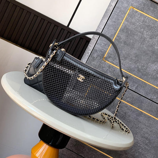 Clutch with Chain