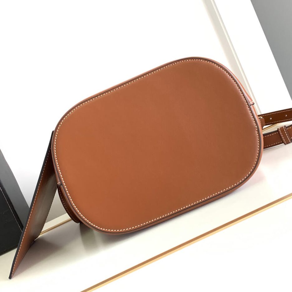 MEDIUM LOUISE BAG in SMOOTH CALFSKIN